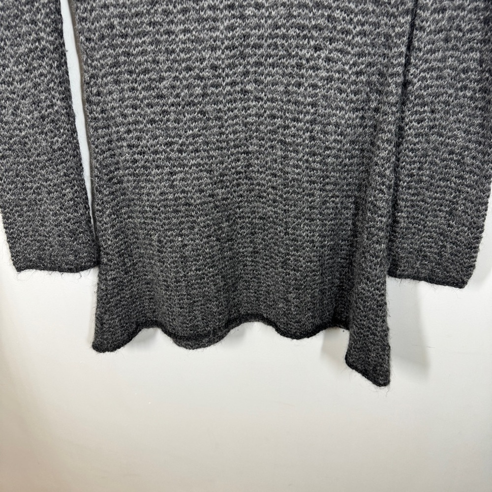 Indigenous One World 100% Alpaca Grey Handmade  Sweater Tunic Top Size M - Picture 11 of 12